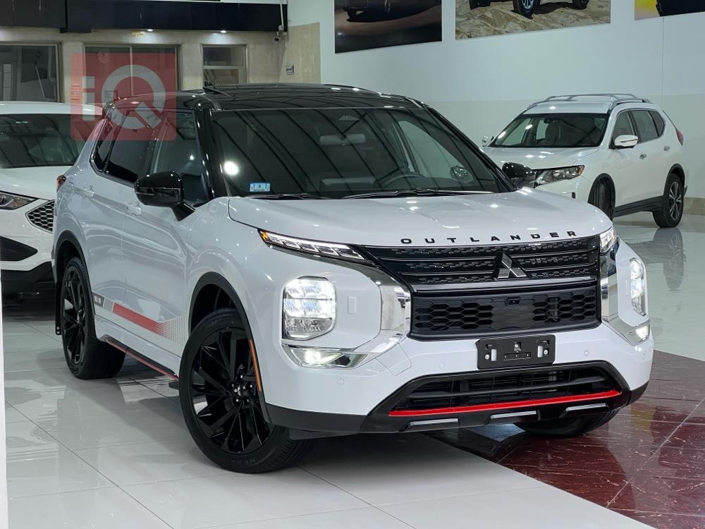 ميتسوبيشي اوتلاندر